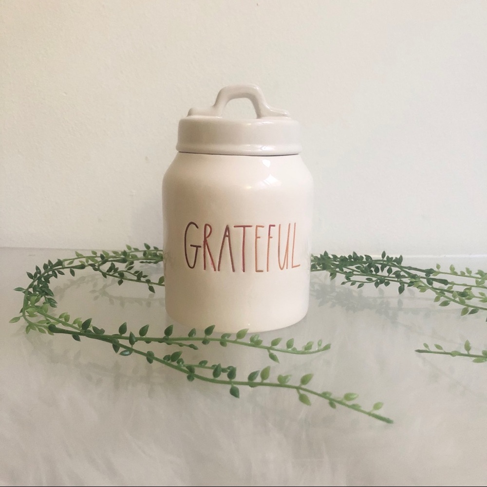 Rae Dunn Grateful Ombré Jar with Lid